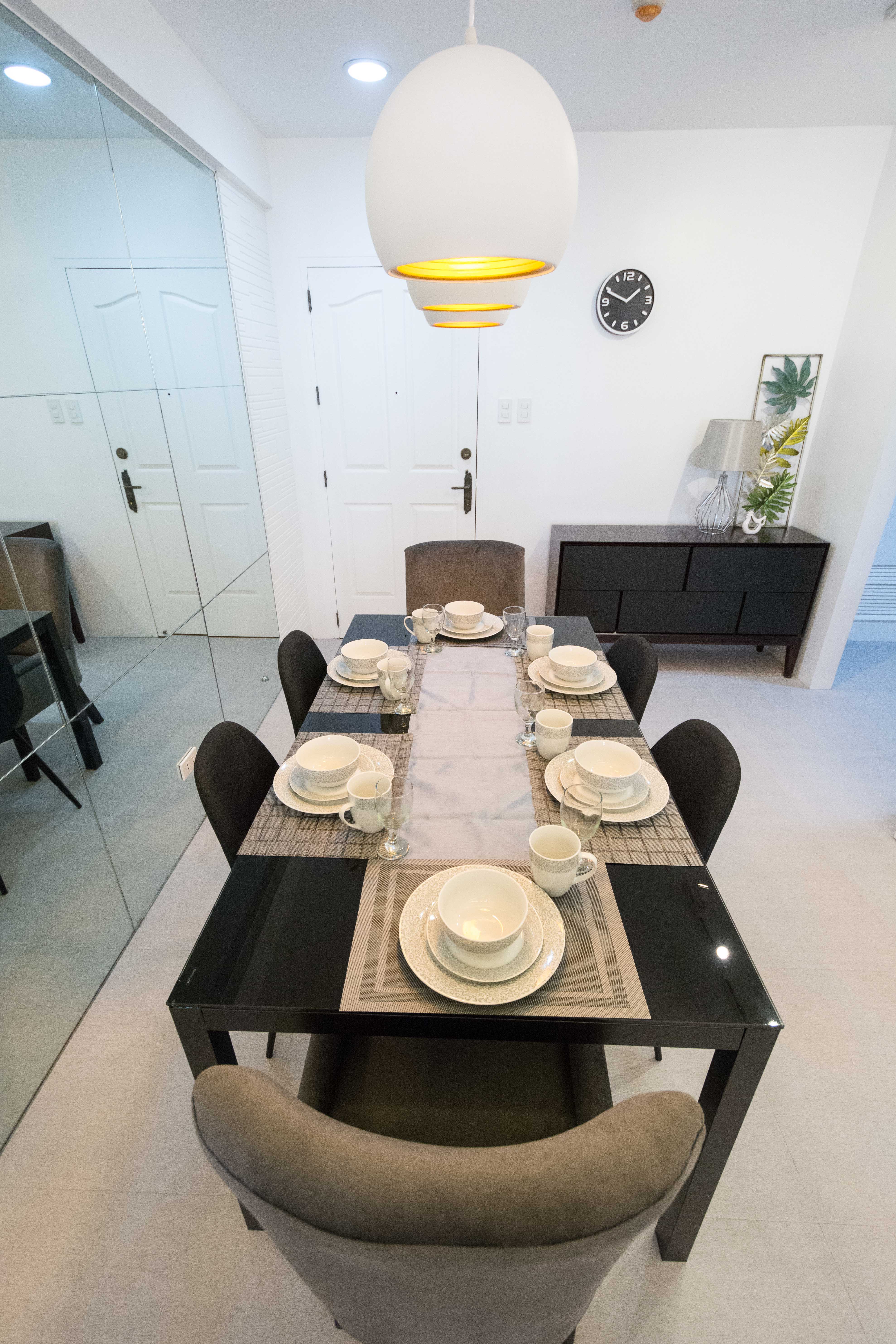 One Orchard Road | DMCI Homes